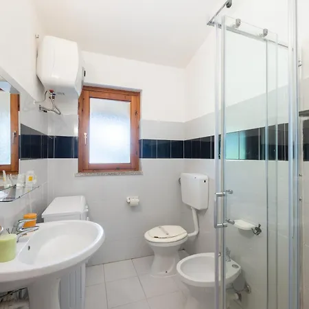 Апарт-отель With Air Conditioning And Private Outdoor Area In The Center Of