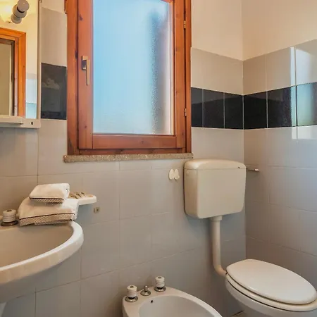 Aparthotel With Air Conditioning And Private Outdoor Area In The Center Of San Teodoro (Sardinia)