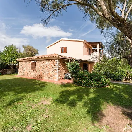 Lägenhetshotell Gallura 3*